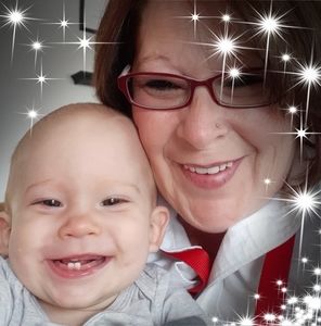 Meet your Posher, Dana